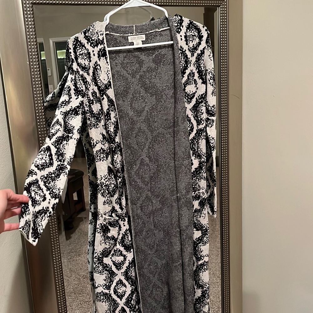 Long sleeve, calf length cardigan